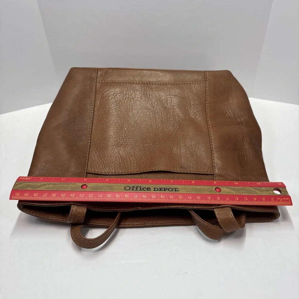 Vintage Wilsons The Leather Experts Shoulder bag Purse Brown Genuine Leather